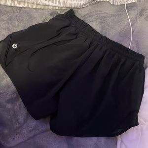 Lululemon size 4, 4”
